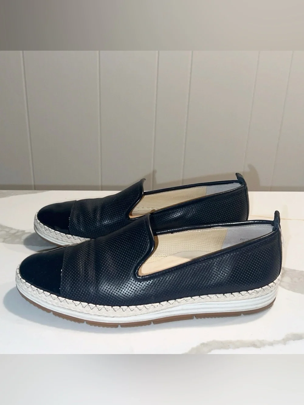 PAUL GREEN Black Women's Slip-On Espadrille Loafers